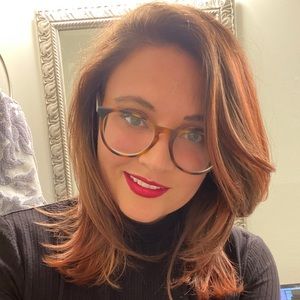 Meet your Posher, Erica